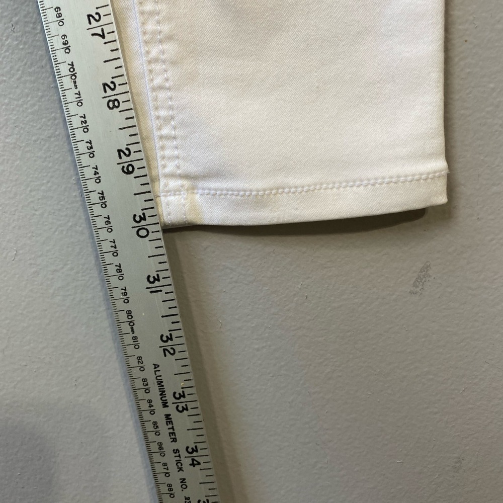 Almost Famous Womens White Skinny Jeans Low Rise Stretch Denim Size 7 - Picture 15 of 16